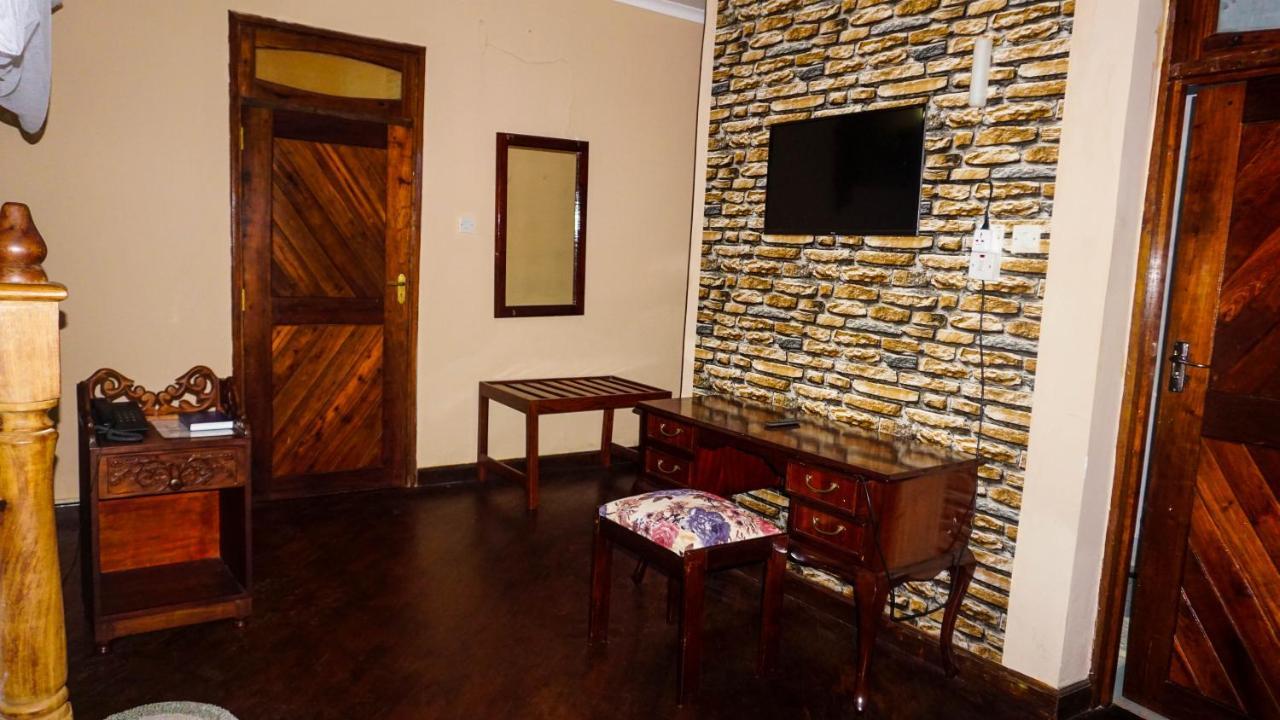 Lushoto Executive Lodge Exterior photo