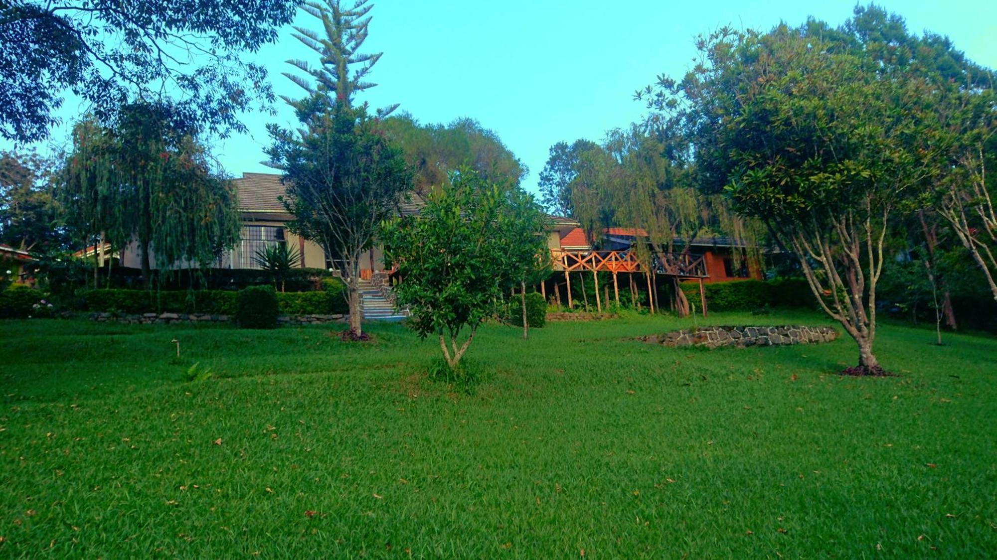 Lushoto Executive Lodge Exterior photo